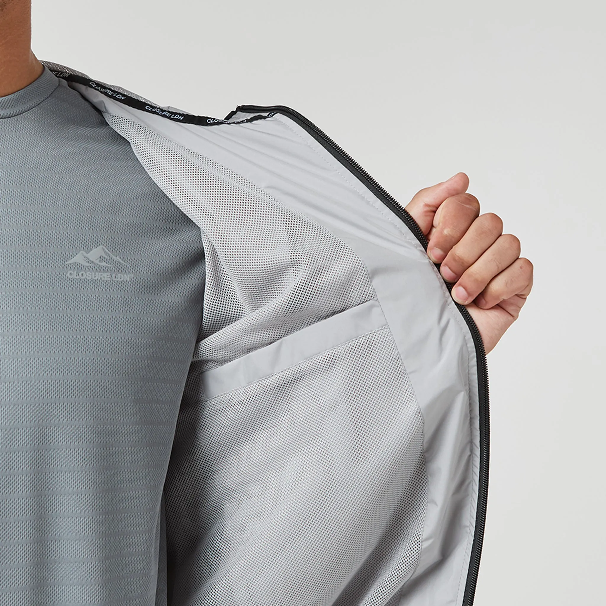 Reflective Detail Windbreaker | Grey